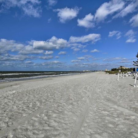 St Pete Condo With Heated Pool - Less Than 1 Mi To Beach! St. Pete Beach Buitenkant foto