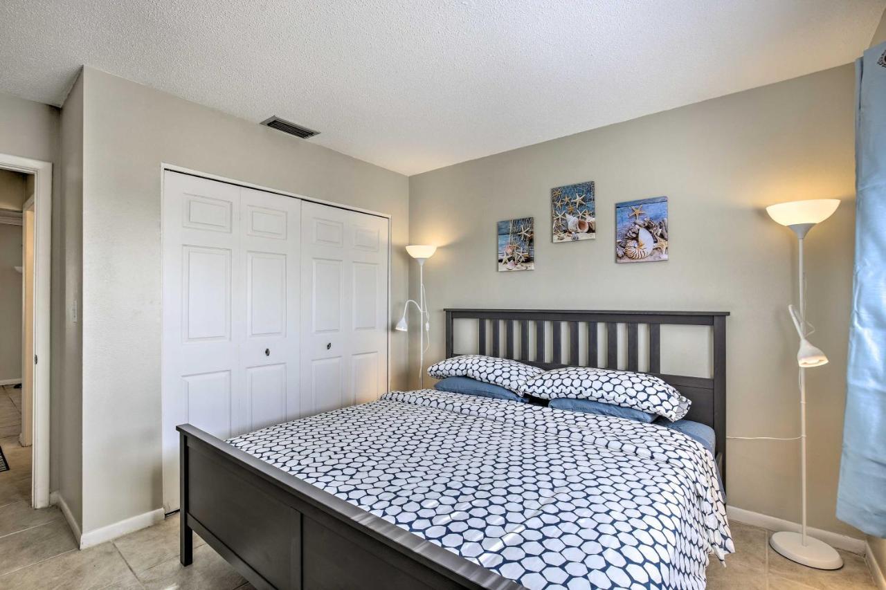 St Pete Condo With Heated Pool - Less Than 1 Mi To Beach! St. Pete Beach Buitenkant foto