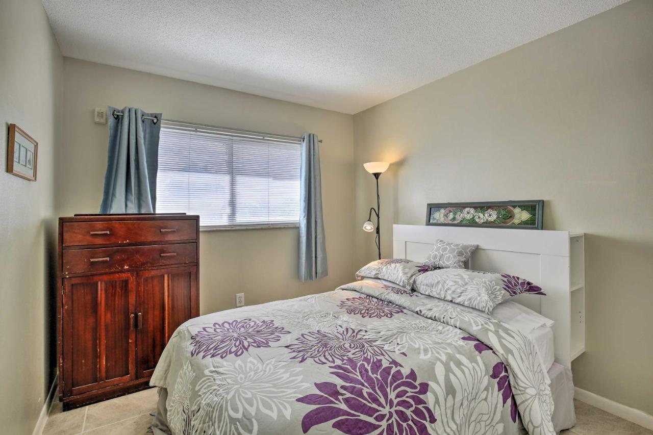 St Pete Condo With Heated Pool - Less Than 1 Mi To Beach! St. Pete Beach Buitenkant foto