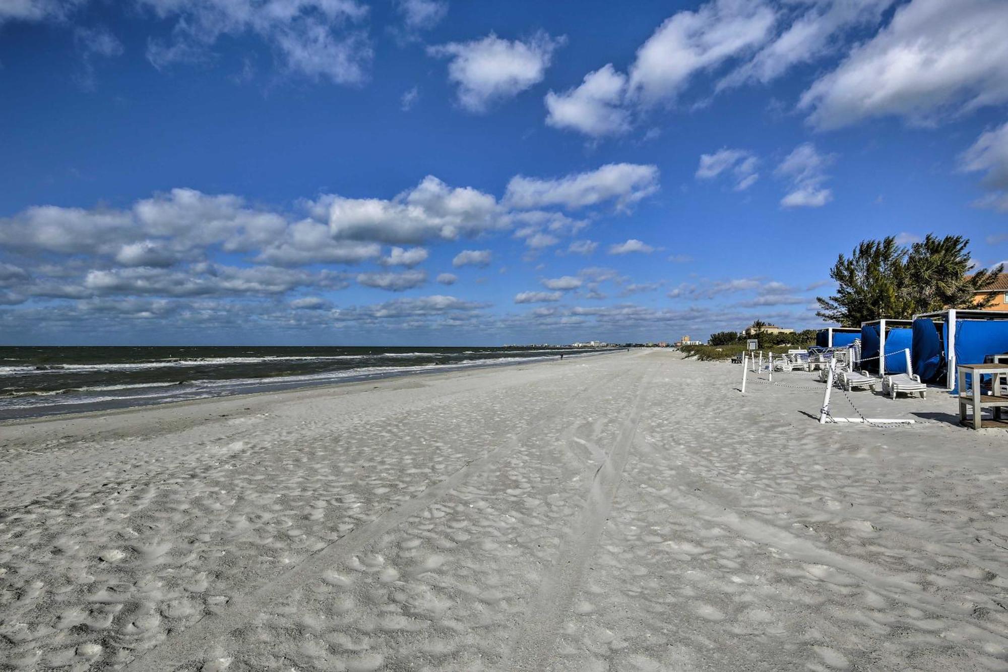 St Pete Condo With Heated Pool - Less Than 1 Mi To Beach! St. Pete Beach Buitenkant foto